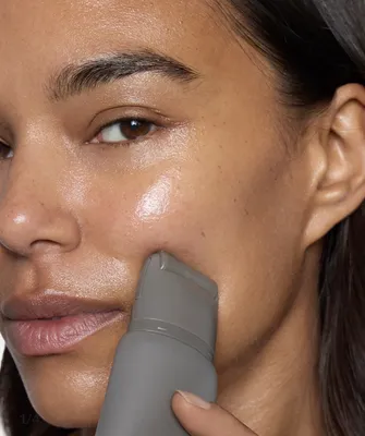 REFY Glow and Sculpt Face Primer — праймер для лица с эффектом сияния