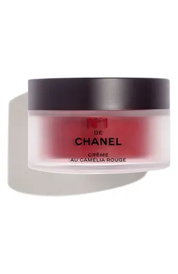 CHANEL — N°1 DE CHANEL CREAM Plumps – Smoothes – Protects