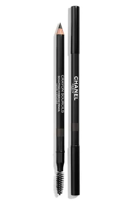 CHANEL — CRAYON SOURCILS Sculpting Eyebrow Pencil