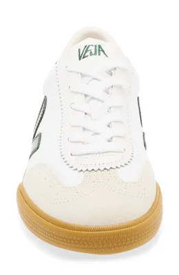 Veja — Volley Canvas Sneaker