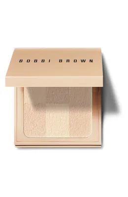 Bobbi Brown — Nude Finish Illuminating Pressed Powder Compact