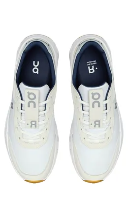 On — The Roger Wildcard Sneaker