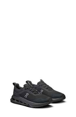 On — Kids' Cloudnova Youth Sneaker