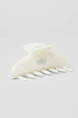Alo Yoga — 90's Claw Clip