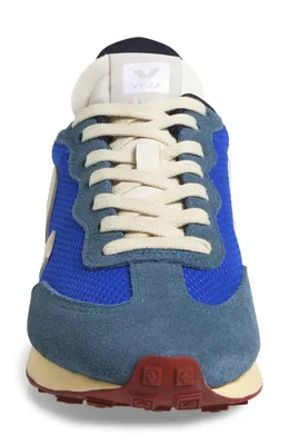 Veja — Rio Branco Sneaker