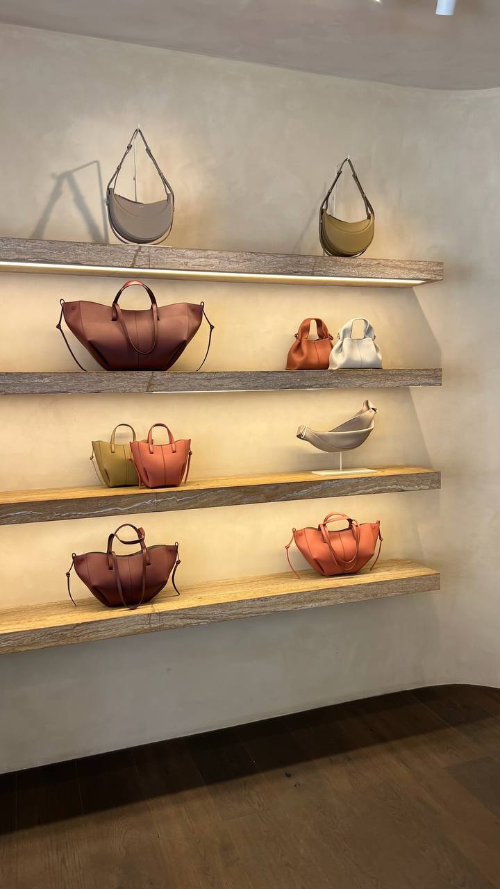 Post image 4
